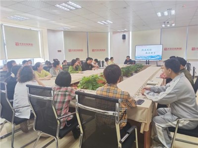 筑牢法律防線，清正廉潔從業(yè)，天信工程開展廉政教育主題培訓(xùn)